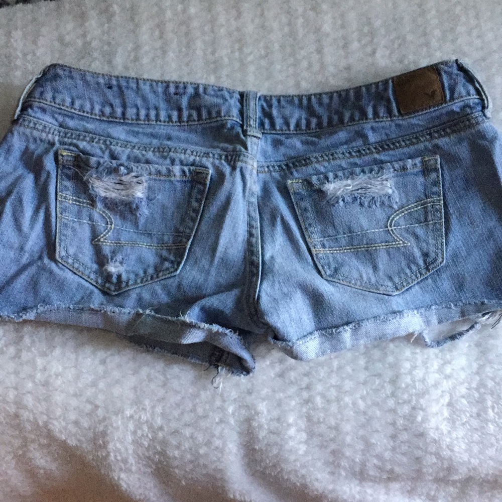 American Eagle jean shorts size 4 barely worn